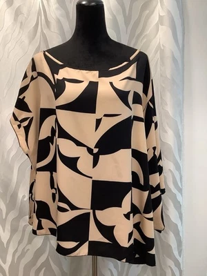 Top de mujer talla grande negro/beige manga kimono asimétrica talla 4X Foto 1 de 4
