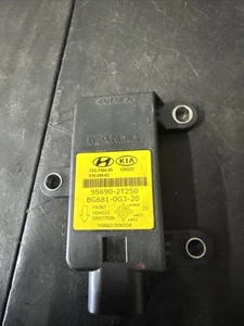 2012 KIA OPTIMA STABILITY CONTROL YAW RATE SENSOR 95690-2T250 OEM - Picture 1 of 4