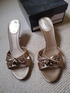 Sebastian Mules Milano Olive/Gold 38.5 Best 5 - Picture 1 of 3