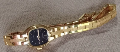 PULSAR V811-5300 CLASSIC WOMANS WATCH  - FREE SHIPPING - Image 1 of 4