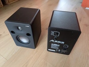 Alesis M1 Active MK3 Reference Monitor Studio Speaker Pair - Picture 1 of 6