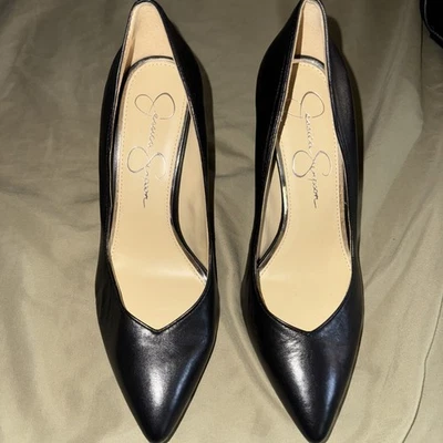 Jessica Simpson Pump Tacones Cuero Negro 6 1/2 Foto 1 de 4