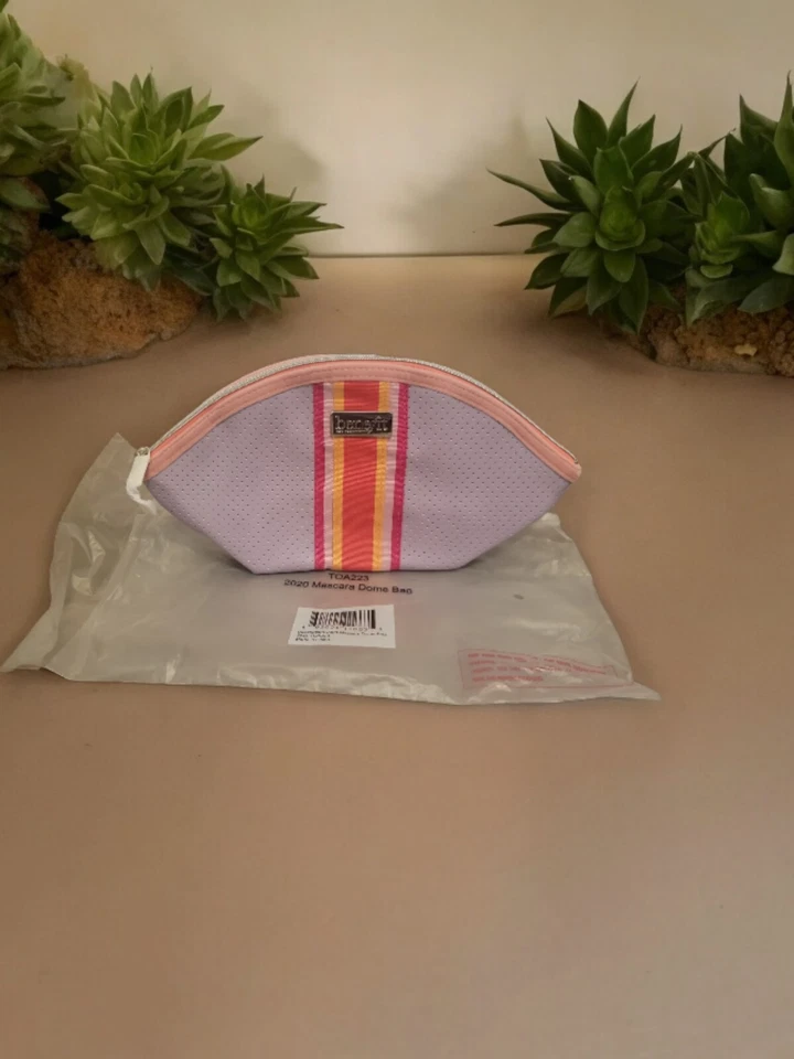 Benefit Toa223 2020 Mascara Dome Cosmetic Bag
