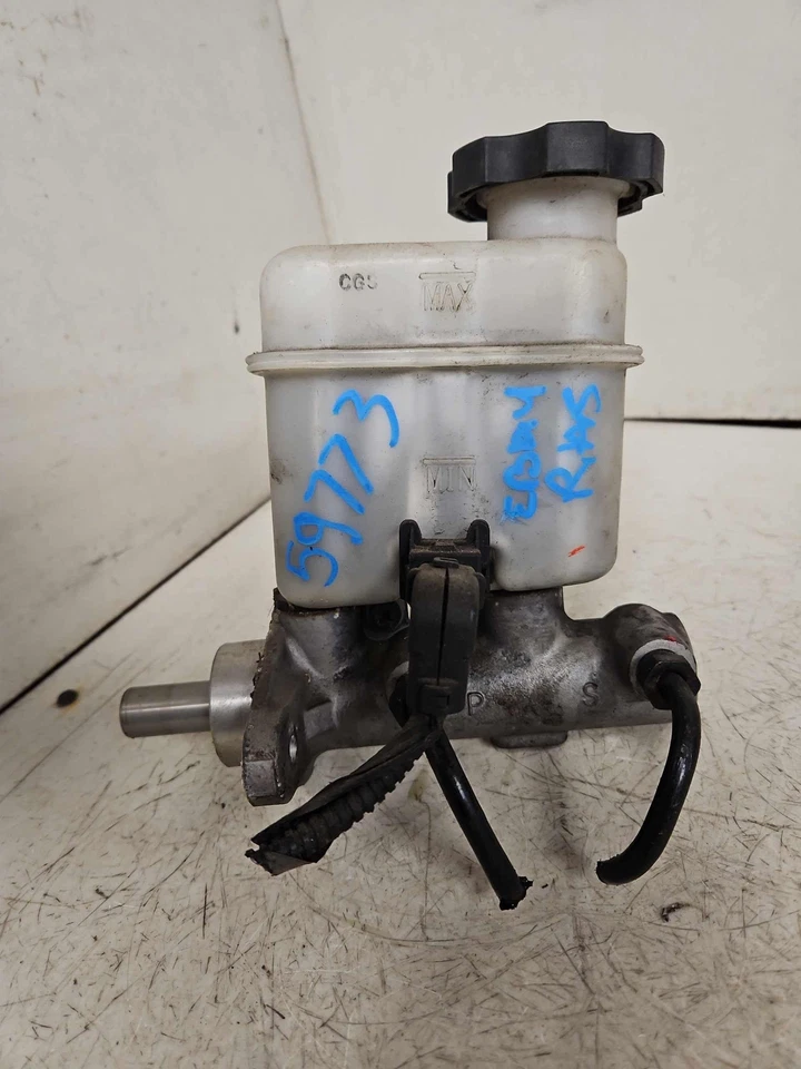 01-06 CILINDRO MAESTRO DE FRENO HYUNDAI SANTA FE con tapa de depósito ABS antideslizante OEM Foto 1 de 4