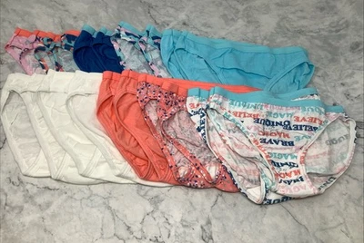 8 20 pares de calzoncillos de bikini surtidos Fruit Of The Loom para niña N21 Foto 1 de 4