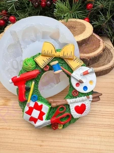Christmas Wreath artisans theme with bow handmade silicone mold for crafts - Picture 1 of 8