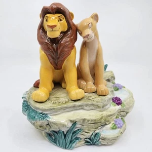 Vintage Schmid Disney Lion King Can You Feel The Love Tonight Music Box Figurine - Picture 1 of 5