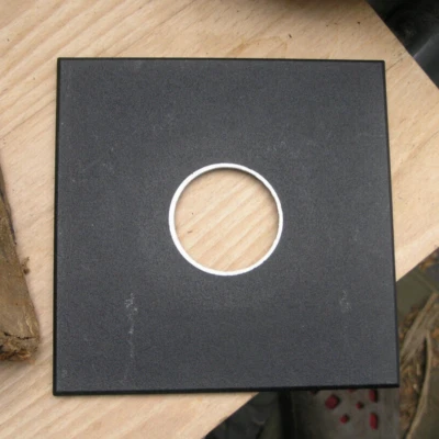 pattern Sinar   F & P fit lens board panel with 43mm 1.7"  hole graflex shutter - Image 1 of 3