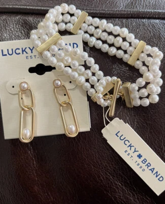 JUEGO DE PULSERA Y PENDIENTES MARCA LUCKY ¡¡NUEVO CON ETIQUETAS!! ($90.00) TOTAL PARA SET Foto 1 de 4