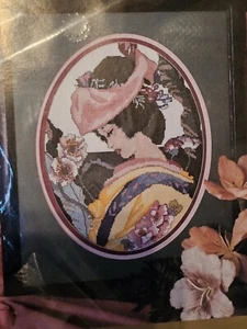 Kit de punto de cruz contado agujas algo especial, GEISHA 11""x14"" ovalado - Imagen 1 de 12