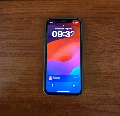 Apple iPhone XS - 64GB   - Immagine 1 di 3