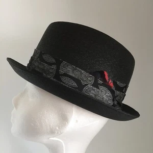 Golden Coach by Dobbs Vintage Straw Fedora Trilby Hat Feather Gray 6-7/8 EUC - Picture 1 of 12