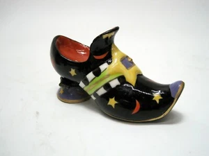 Hand-Painted Ceramic Witch Shoe Trinket Box With Star Design 2 in X 1 in - Picture 1 of 3