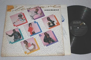 PLEASURE - Give It Up (Original 1982 Funk/Soul LP Vinyl) - Picture 1 of 3