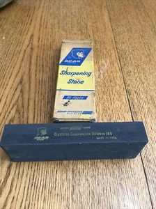 Vintage Norton Behr JB6 Combination Crystolon Sharpening Stone w/Box 6"x2"x1" - Picture 1 of 9
