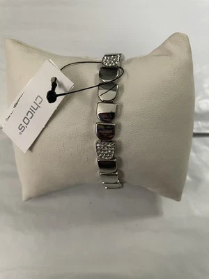 Pulsera elástica Chico's tono plateado con cristales transparentes Foto 1 de 3