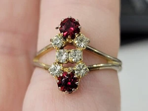 Vintage Ladies Gold-Tone With Ruby Red And Clear Rhinestones Ring Size 6 - Picture 1 of 6
