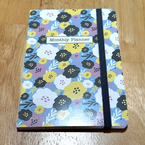 Undated Small Monthly Pocket Planner Calendars Notebook 4.13x5.94in - Picture 1 of 3