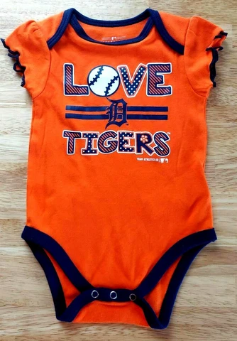 Detroit Tigers Infant Bodysuit Size 6-9 Months Baby Toddler Orange Pajamas New Cover