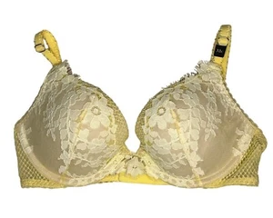 New With Tags Victoria Secret Yellow Lace Dream Angle Ladies Push Up Bra SZ 32C - Picture 1 of 5