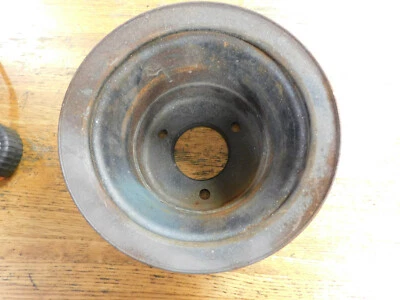 Ford Mustang Fairlane Galaxy 289 1965 1966 1967 con polea de cigüeñal P/S y aire acondicionado Foto 1 de 2