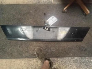 Tail Light Assembly FORD CROWN VICTORIA Rl 99 00 01 02 03 04 05 06 07 08 09 10 - Picture 1 of 5