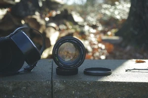 USED Sigma Multi Minitel YS f/4.0 200mm lens with case and caps - Picture 1 of 11