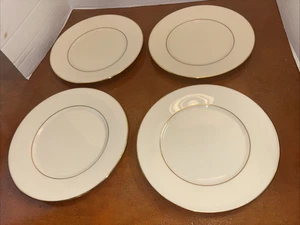 Lenox Hayworth Fine China Cosmopolitan Collection Set Of 4 Salad Plates 8 1/4” - Picture 1 of 7