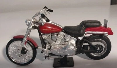 Harley-Davidson Softail Deuce Diecast Maisto 2000 escala 1:18  Foto 1 de 4