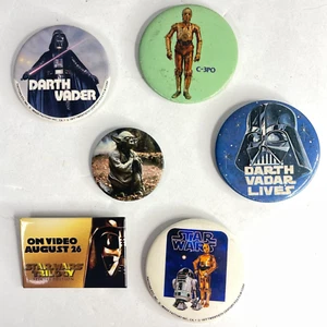 Star Wars 6 Vintage Movie Button Bundle 1970s-90s Darth Vader Yoda C3-PO R2-D2 - Picture 1 of 10