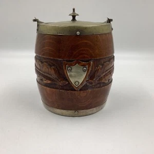 15.5 cm Wooden Barrel-Shaped Ice Bucket With Brass Lid - Unbranded (H3) NS#8738 - Picture 1 of 6