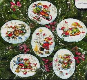 DIMENSIONS Gold Collection PLAYFUL SNOWMEN ORNAMENTS Counted Cross Stitch Kit 6 - Imagen 1 de 3