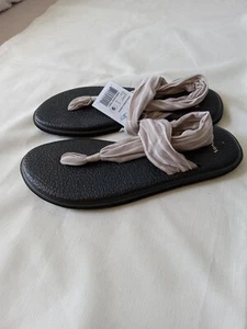 Sanuk Women Sandals Flip-Flops Yoga Sling 2 Print Size 9 US/40 EU Tan/Natural ! - Picture 1 of 6