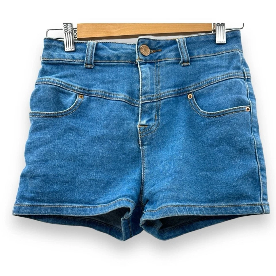 Urban Outfitters BDG Medium Wash High Rise Short Shorts Size 24 - Image 1 of 4