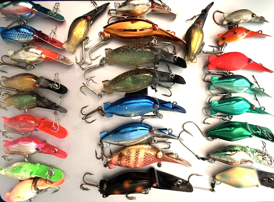27 tapones de pesca Luhr Jensen Hot Shots varios colores/tamaños Foto 1 de 1