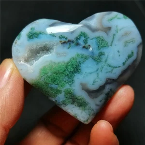 RARE 63g Natural Moss Agate Aquatic Plants Agate Crystal Heart Healing R490 - Picture 1 of 17