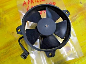 VENTOLA RAFFREDDAMENTO RADIATORE APRILIA LEONARDO 125, 150, 250, MBK SKYLINER - Foto 1 di 4