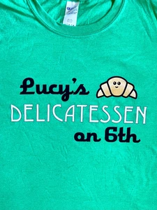 LUCY SPARROW Lucy's Delicatessen on 6th New Shirt Medium M 2019 Felt Art NYC - Picture 1 of 4
