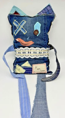 Recycelter Jeansstoff Band Stoff Puppe Kissen Kissen Handarbeit Rebaz Ragz Boho - Bild 1 von 4