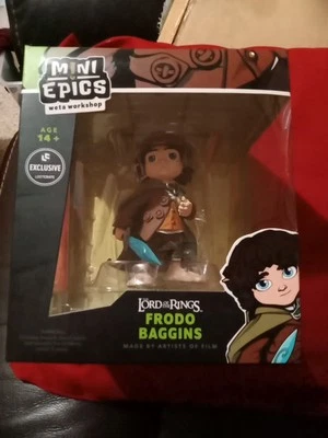Lord Of The Ring, Frodo Baggins, 2018 Loot Crate Exclusive A5 - Image 1 of 3