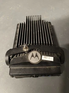 Motorola PM1500 VHF Mobile Radio, 255 Channels, AAM79KTD9PW5AN - Zdjęcie 1 z 3
