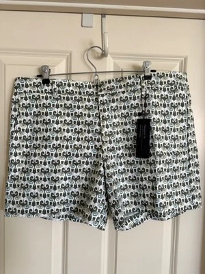 Banana Republic 大象印花短裤 14 码橄榄绿色米色全新带标签 — 第 1/4 张图片