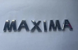 Nissan Máxima 2009-2014 tapa del maletero trasero emblema cromado logotipo placa de identificación - Imagen 1 de 2