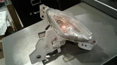 Passenger Right Corner/Park Light Turn Signal Fits 16 MAZDA CX-3 747815 Foto 1 de 4