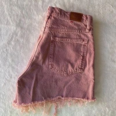 Pantalones Cortos Vaqueros BDG Corte Alto Tiro Mamá Talla 26 Rosa Foto 1 de 4