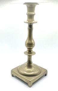 Vintage oxidiertes massives Messing Einzelkerzenhalter Gewinde quadratische Fußbasis - Bild 1 von 4