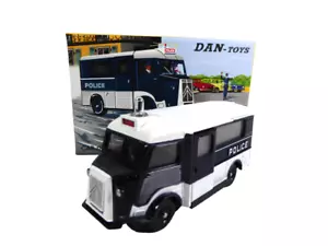 Citroën Type H Police Secours with flashing light and siren DAN TOYS DAN-78 - Picture 1 of 9