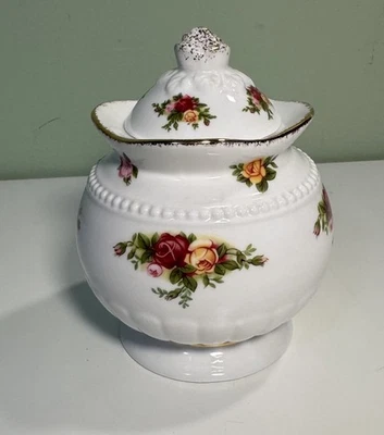 Royal Albert Old Country Roses Acanalado Cubierto Azúcar Borde Dorado Inglaterra Foto 1 de 4
