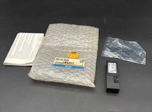 SMC ZSE1-00-55CN Vakuum Druckschalter - Bild 1 von 3