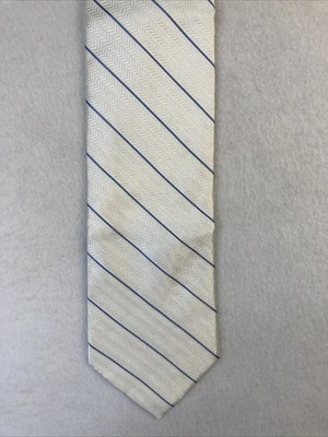 IZOD 100% Silk Tie White & Blue Striped Mens Necktie EUC 59” - Image 1 of 4